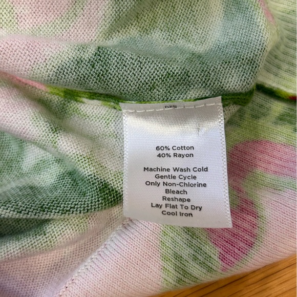 Talbots Women's Floral Cardigan Sweater Preppy - Green and Pink 3/4 Sleeve - Picture 6 of 6